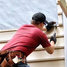 Best Fiber Cement Siding Installation  in Briarcliff, TX